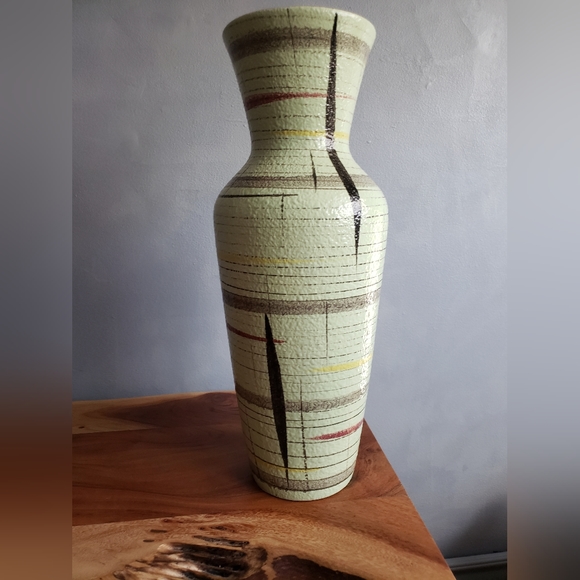 16" BAY KERAMIK, MCM CERAMIC 1960's W. GERMANY MINT GREEN VASE - Picture 5 of 10